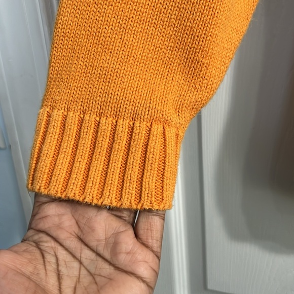 Reaction Kenneth Cole Men’s Vintage Sweater- Gold, White and Blue - Size Small - Picture 5 of 5